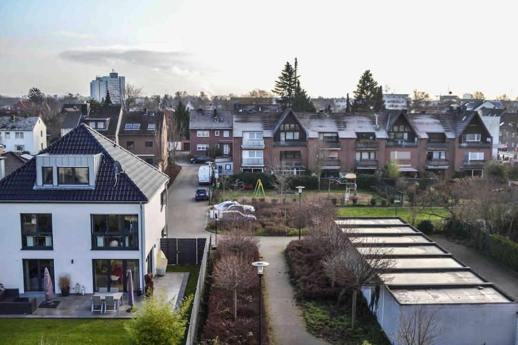 Schoene Dachgeschosswohnung Nahe Koeln Colónia Exterior foto